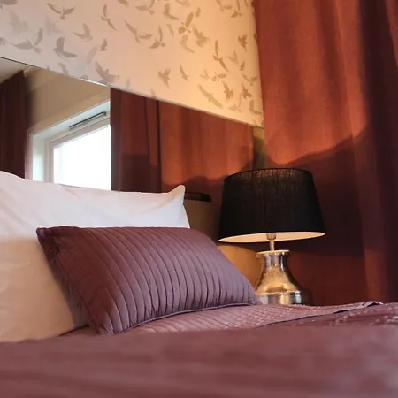 Lampeland Hotel 4*