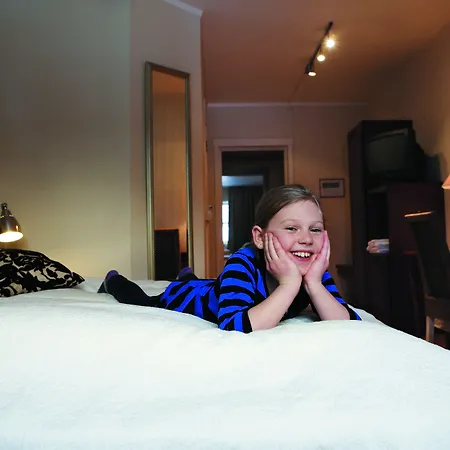 Lampeland Hotel Lampeland