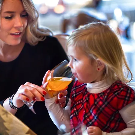 兰谱蓝酒店 酒店 4*