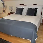 Lampeland Hotel Otel