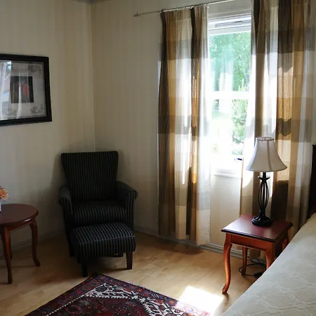 Lampeland Hotel