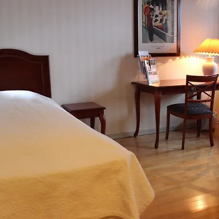 Lampeland Hotel